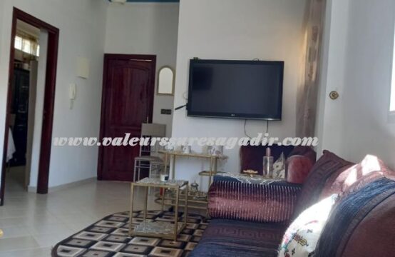 Apartment with parking space