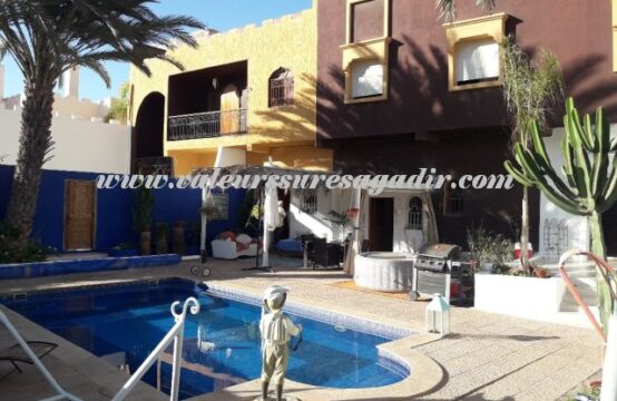 Grande maison en 3 parties