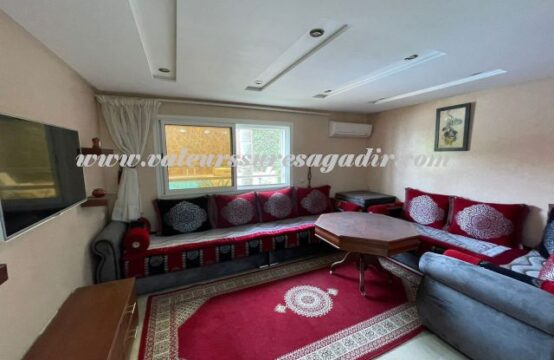 Apartment with pool and community gym