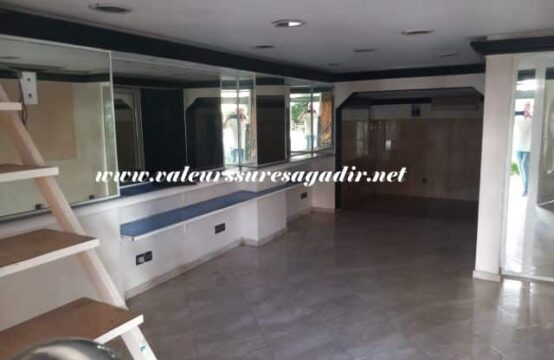 Commercial premises for sale